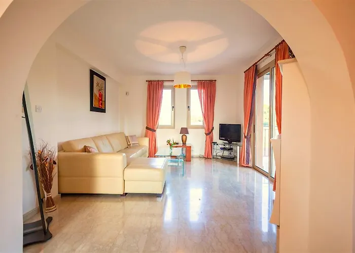 Kartiela Sandy - Private Pool - Jacuzzi - Private Area 폴리스