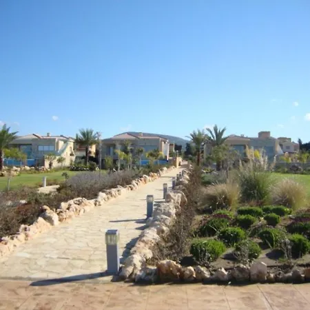 Kartiela Sandy - Private Pool - Jacuzzi - Private Area Vila